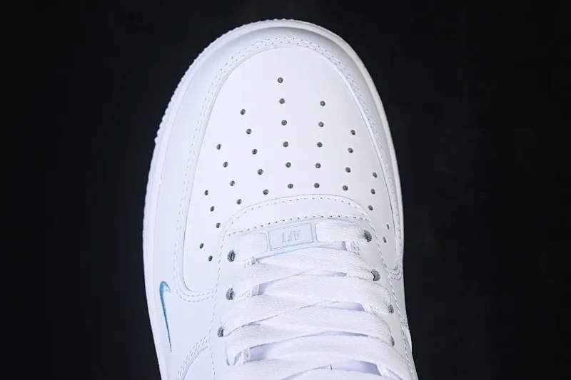 All categories Nk Air Force 1 Air Force series Nk Air Force 1 Low Air Force low-top Nike Air Force 1'07 Low white blue small hook Air Force 1 low-top casual sneakers ZH0316-121